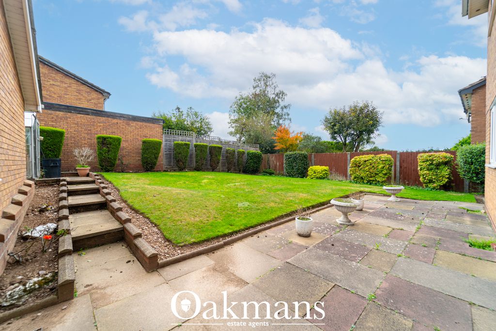 Property photo 2 of 17 Rear Garden