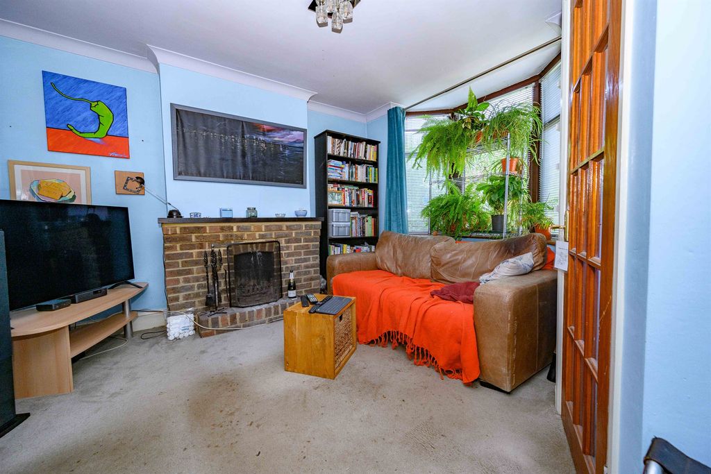 Property photo 2 of 15