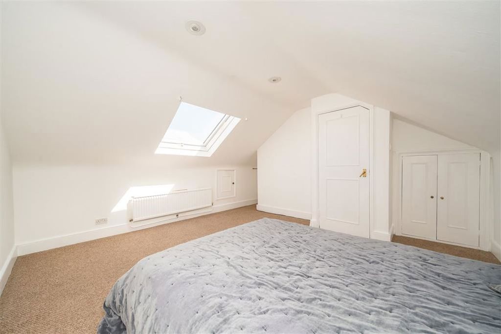 Property photo 3 of 5
