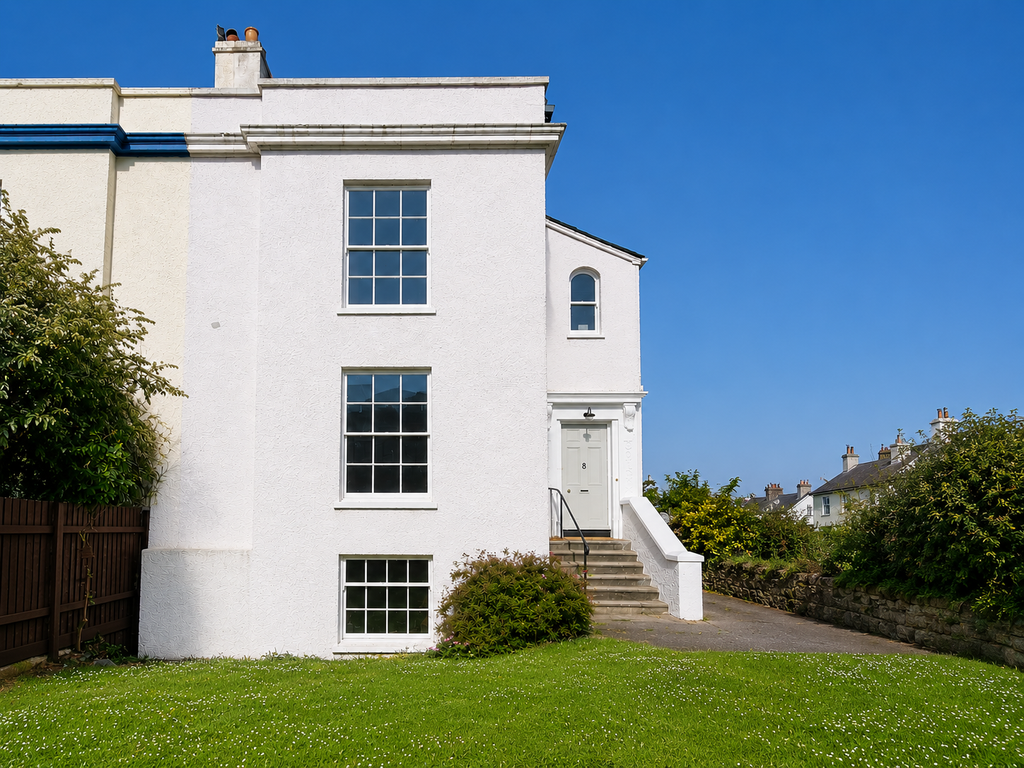 Property photo 1 of 18