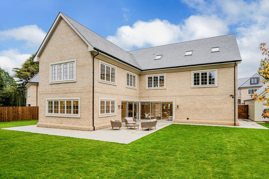 Park View, Park View Road, Woldingham, Surrey CR3., 6 bed detached ...