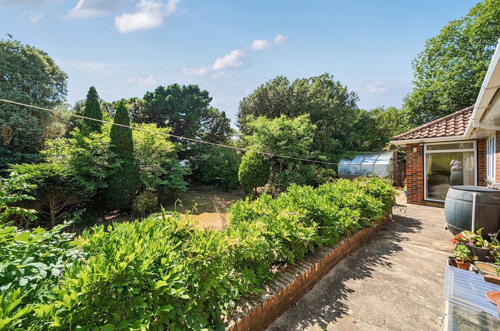 Property photo 3 of 18 1486615-20-6A4E5F...