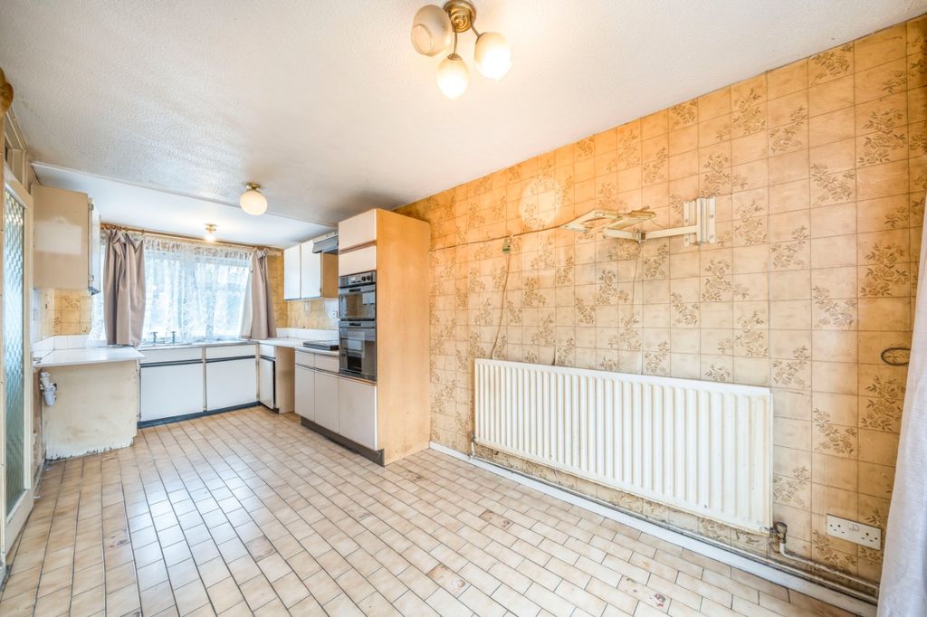 Property photo 3 of 8 Picture No. 23