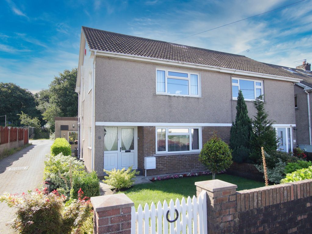 Property photo 1 of 20