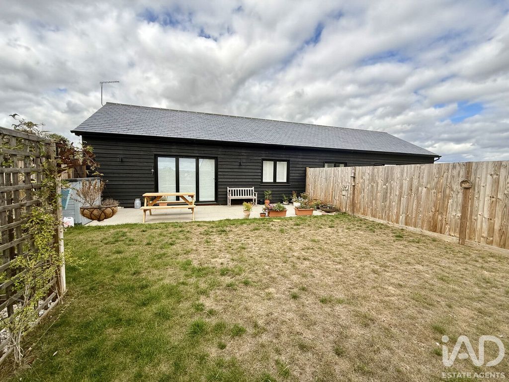 Property photo 1 of 6