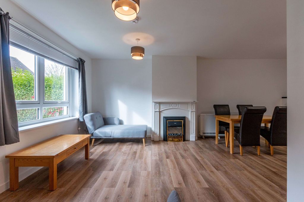 Property photo 2 of 17 Photo 2