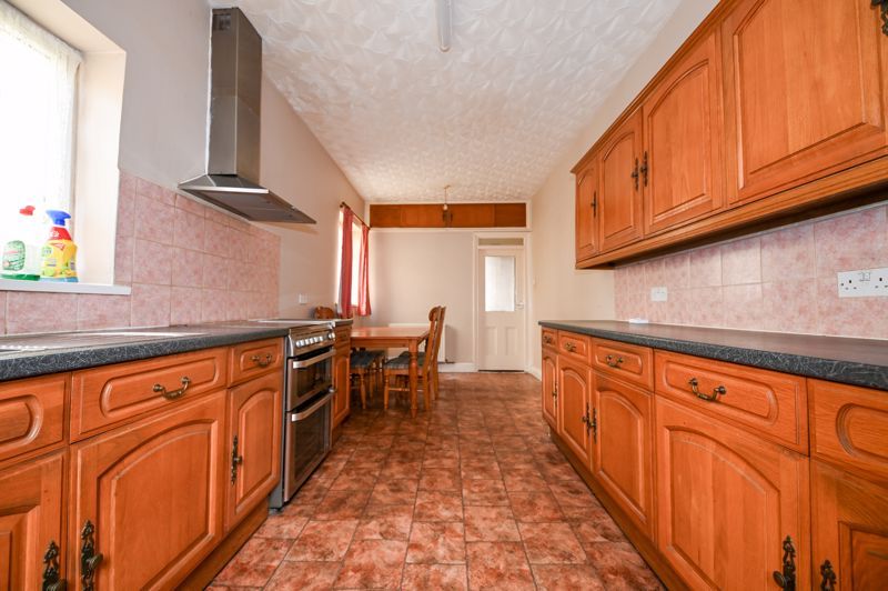 Property photo 2 of 10 Photo 3