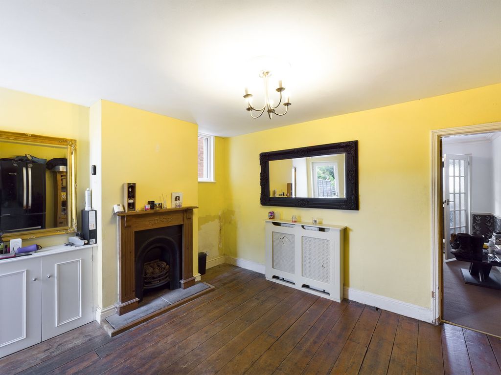 Property photo 3 of 14 Picture No. 05