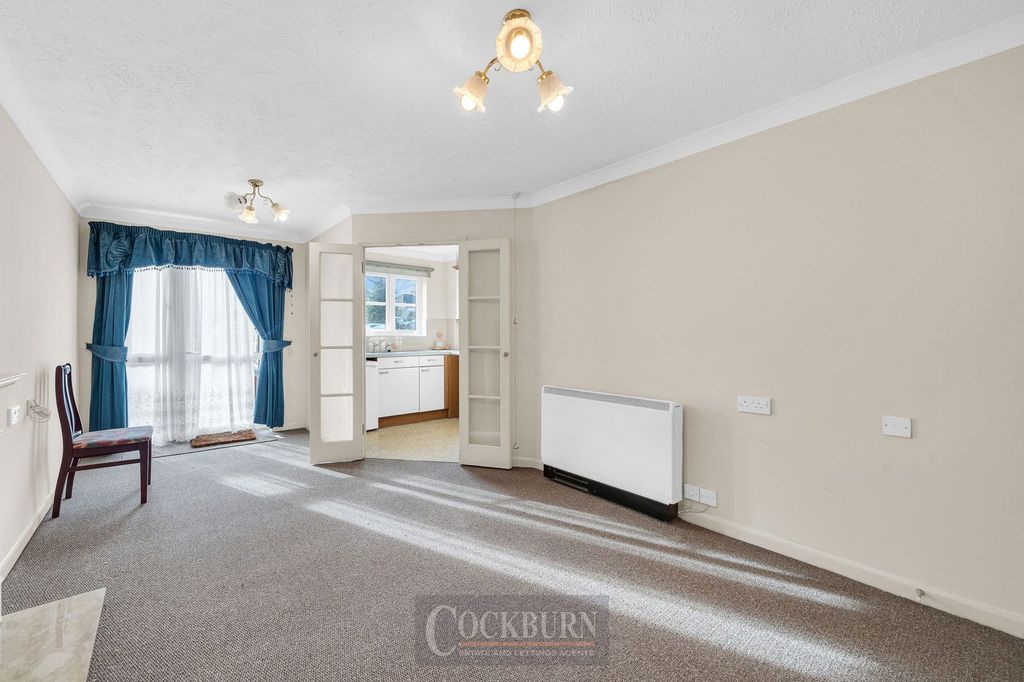 Property photo 3 of 15