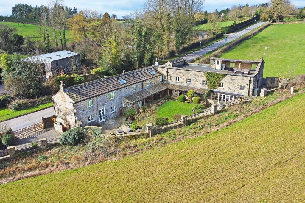 Property photo 1 of 24