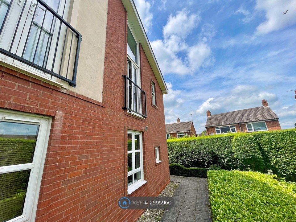 Property photo 2 of 10