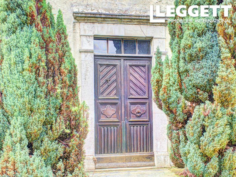 Property photo 3 of 10