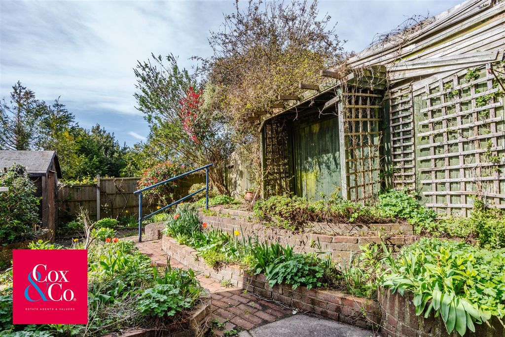 Property photo 3 of 19 81N_9163.Jpg