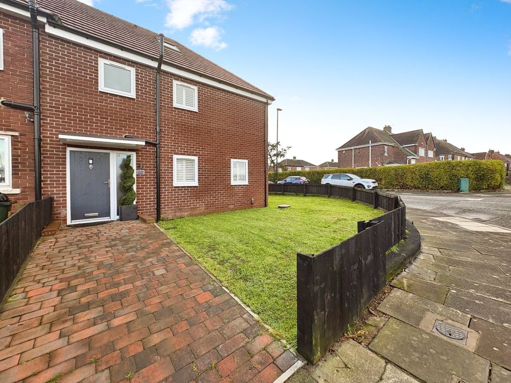 Property photo 2 of 22 Picture No. 15