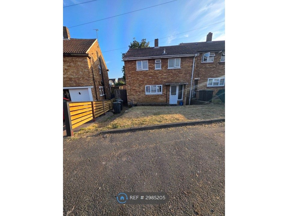 Property photo 2 of 33
