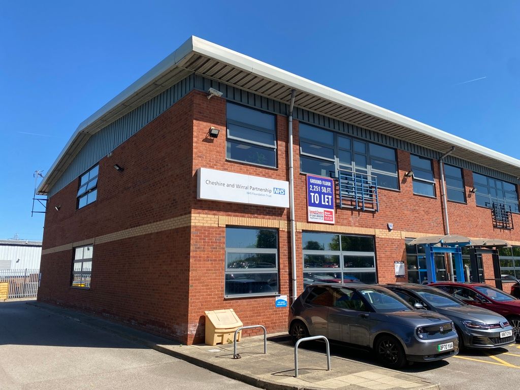 Property photo 1 of 8 Photo 14