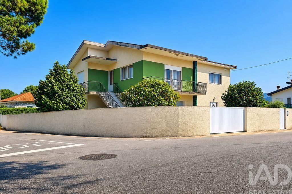Property photo 3 of 30