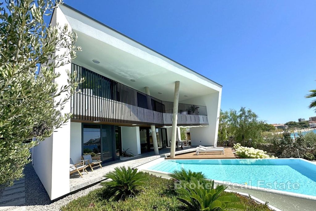 Property photo 1 of 15 Newly Built Designer Villa In The First Row To The Sea, Rogoznica Area