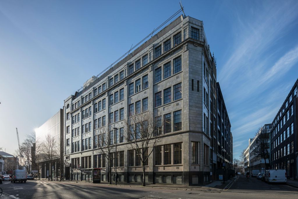 Property photo 1 of 9 Exterior