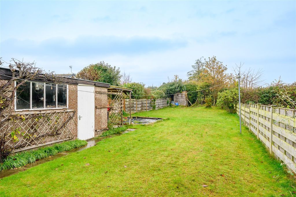 Property photo 2 of 14 External