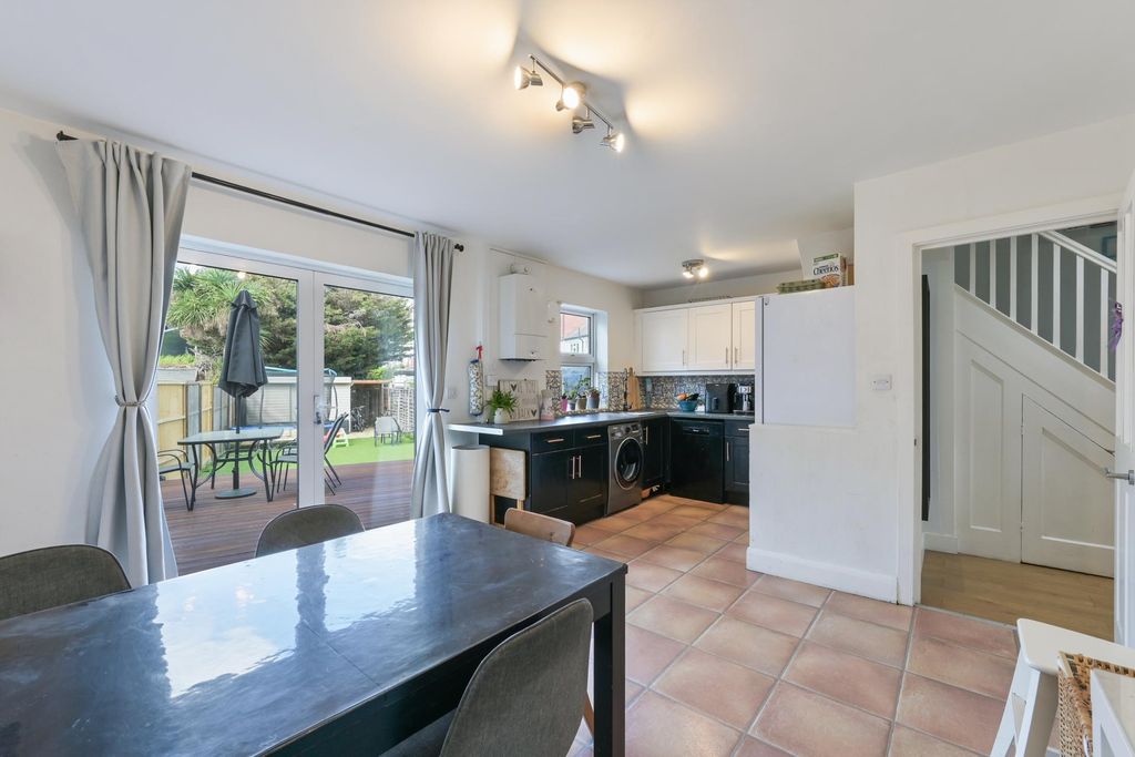 Additional image 4 of 3 bed terraced house for saleClayponds Avenue TW8