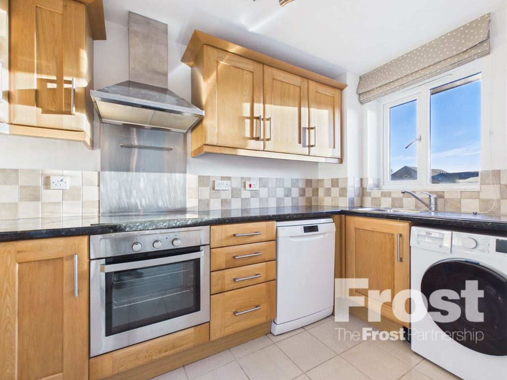 Property photo 1 of 5 Kitchen