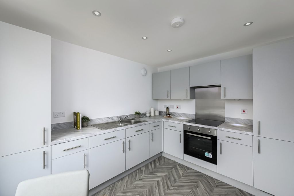 Property photo 3 of 17 Picture No. 33