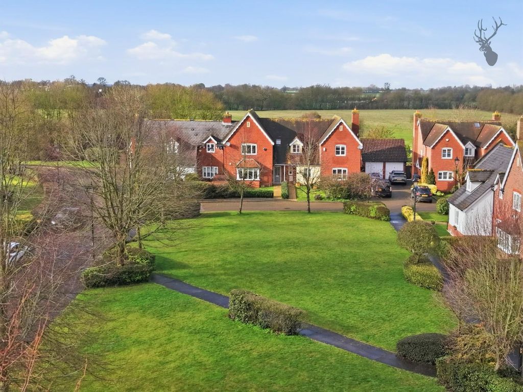 Property photo 2 of 29