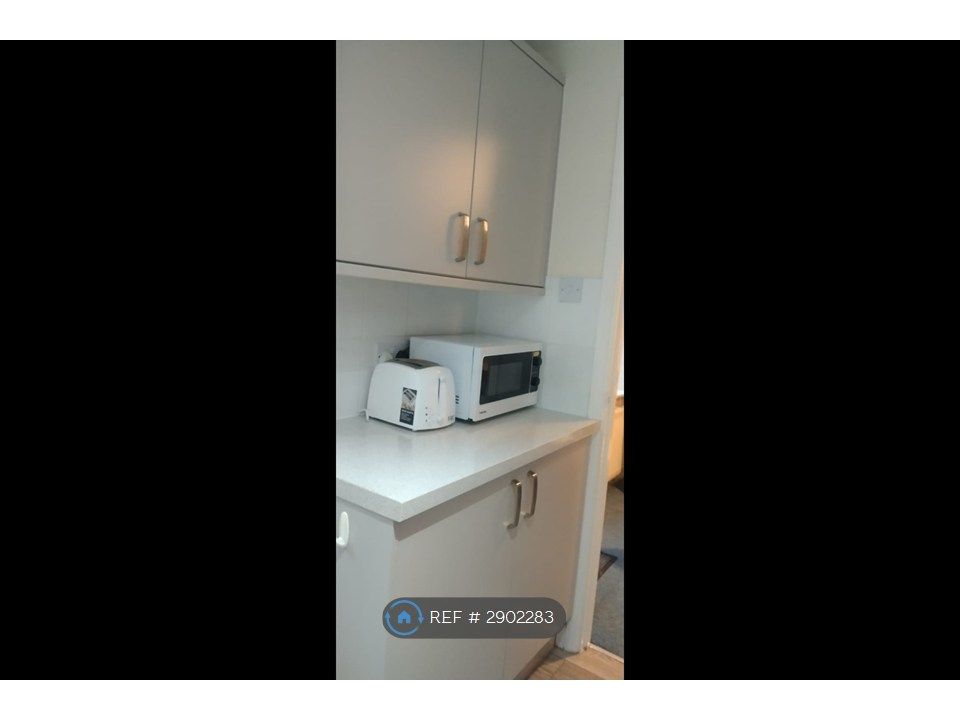 Property photo 3 of 15 Kitchen - Cupboards