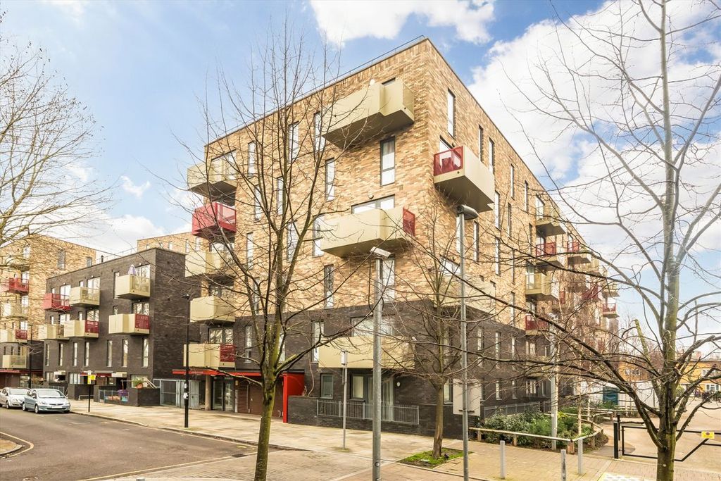 Property photo 1 of 7