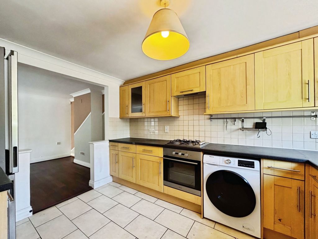 Property photo 2 of 14
