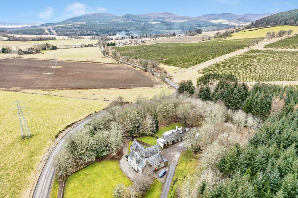 Property photo 1 of 21 Aerial View