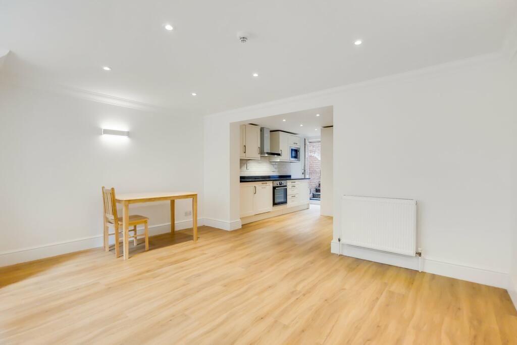 Property photo 2 of 15 Photo 2