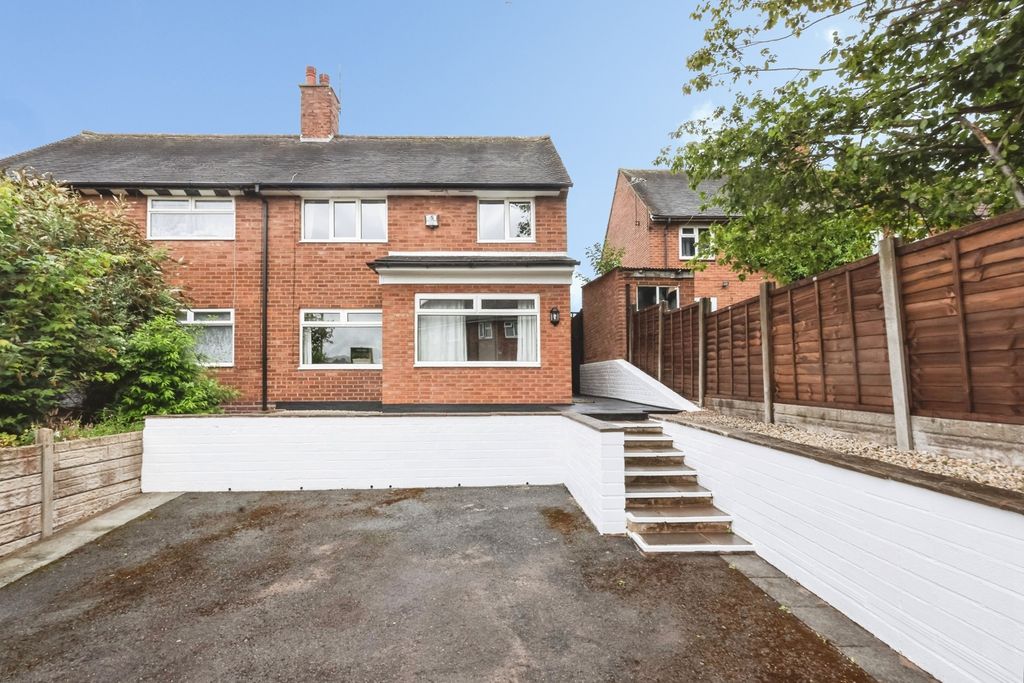 Property photo 1 of 17 Pbox-Img.Jpg