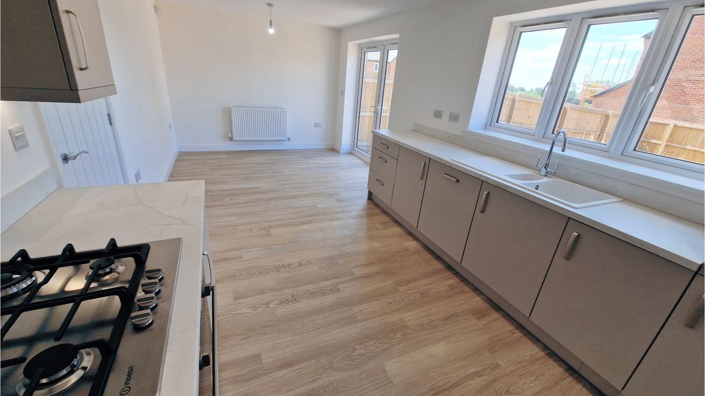 Property photo 2 of 19 Photo 2