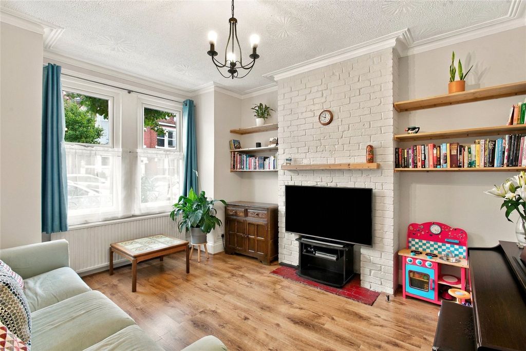Property photo 1 of 13 Picture No. 18