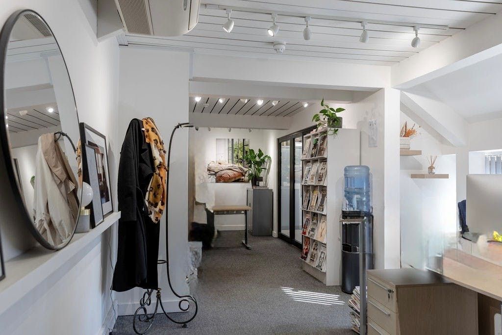 Property photo 3 of 7 Working.Jpg