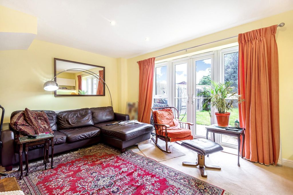 Property photo 3 of 14 3