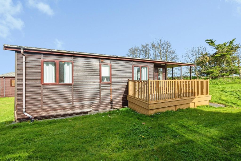 Property photo 1 of 19 Pbox-Img.Jpg