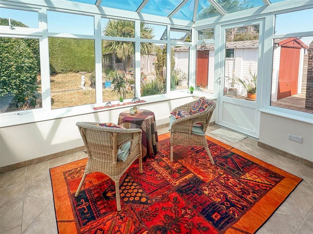Property photo 3 of 12 Image00011.Jpg