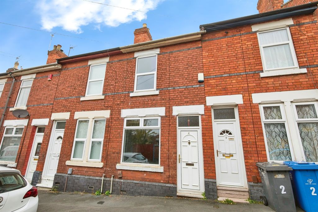 Property photo 1 of 17