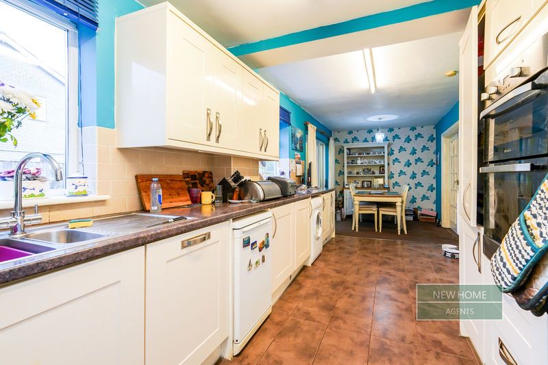 Property photo 3 of 22 Photo 17