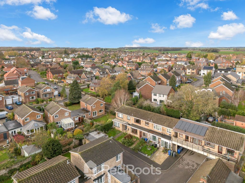 Property photo 3 of 26 4302064