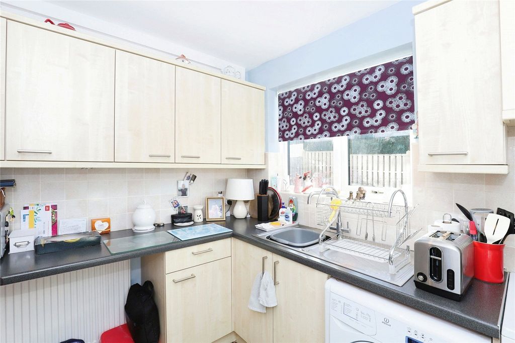 Property photo 3 of 16 Picture No. 06