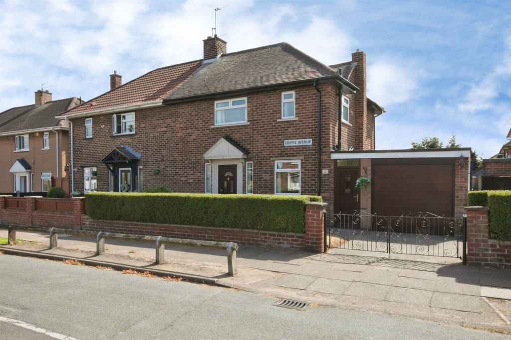 Property photo 1 of 11