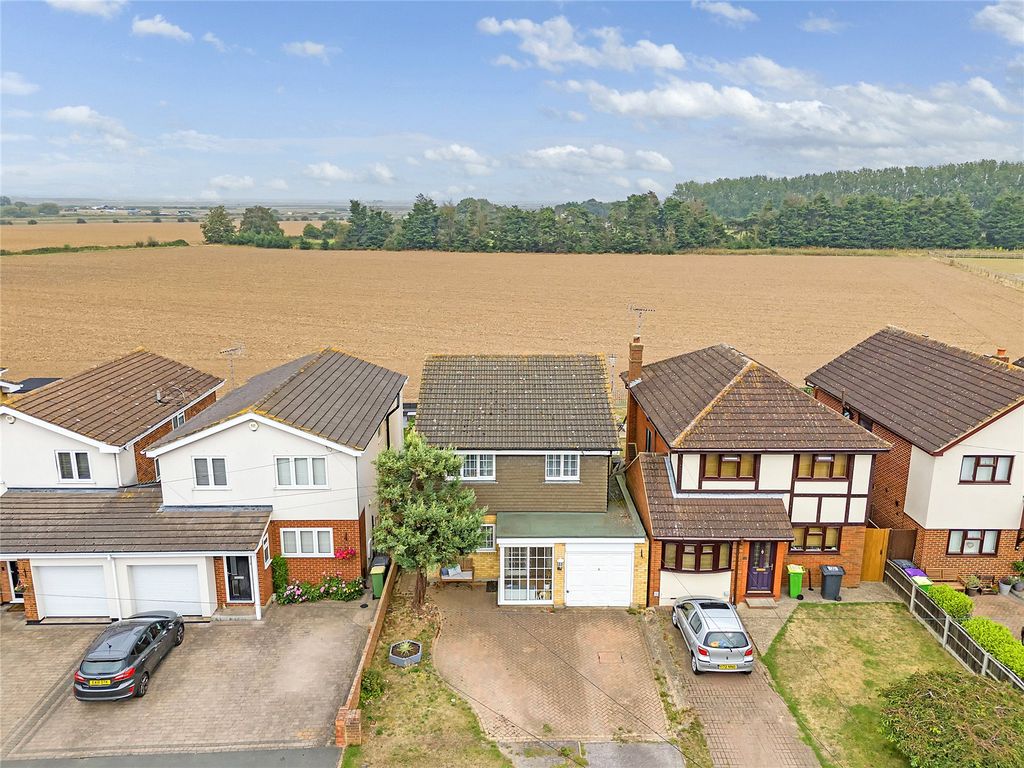 Property photo 2 of 19 Picture No. 25