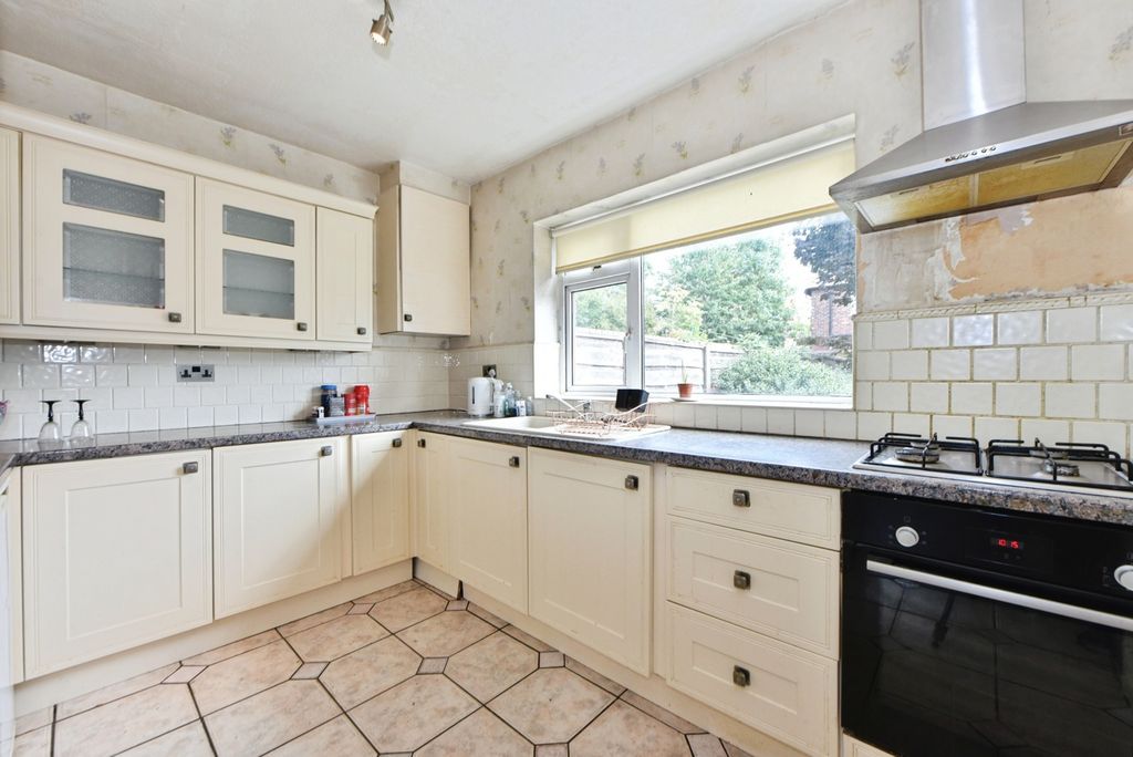 Property photo 2 of 22 Pbox-Img.Jpg