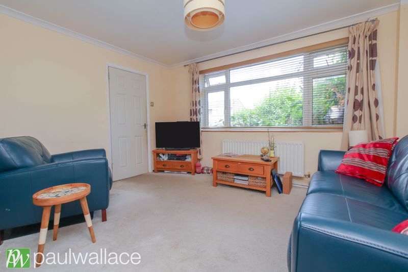 Property photo 2 of 14 Lounge