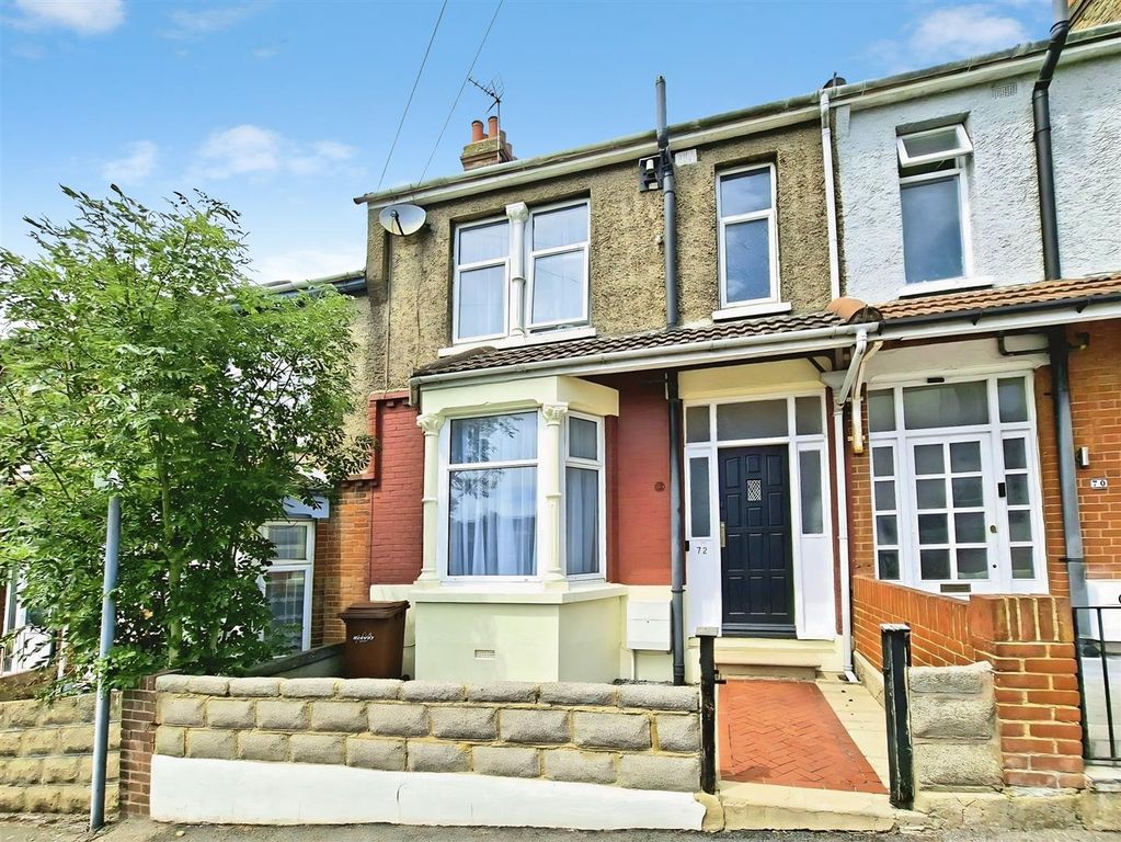 Property photo 1 of 19 Longfellow Road