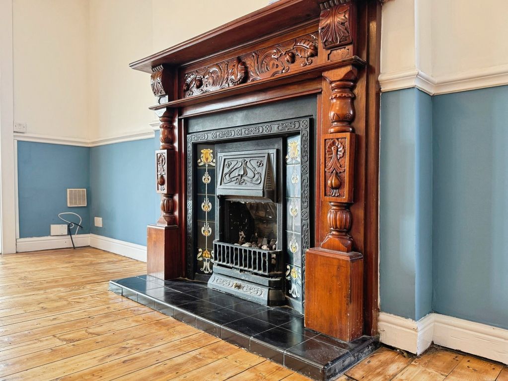 Property photo 3 of 15 Picture No. 06